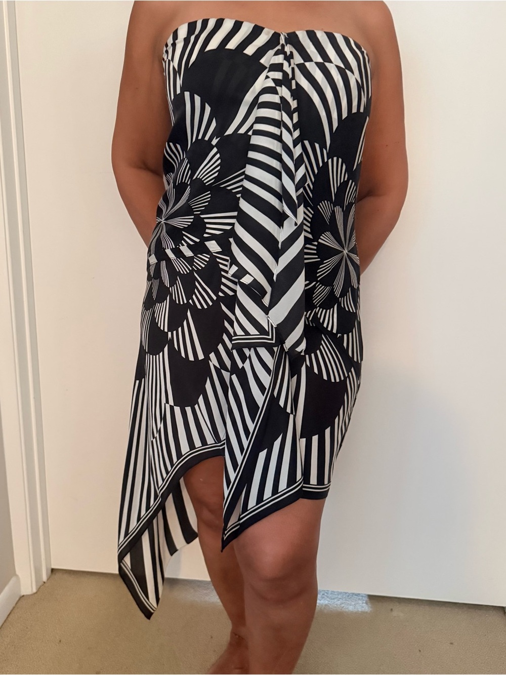 BCBGMAXAZRIA Black & White Strapless Geometric Stripe Patten Dress